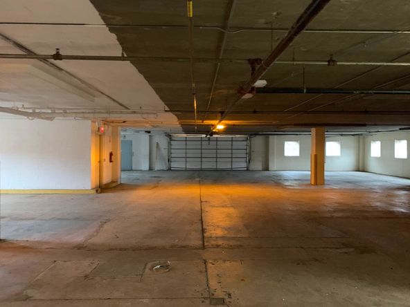 PRIME OFFICE SPACE FOR LEASE-MARIETTA, GA: 1900 Leland Dr SE, Marietta, GA 30067